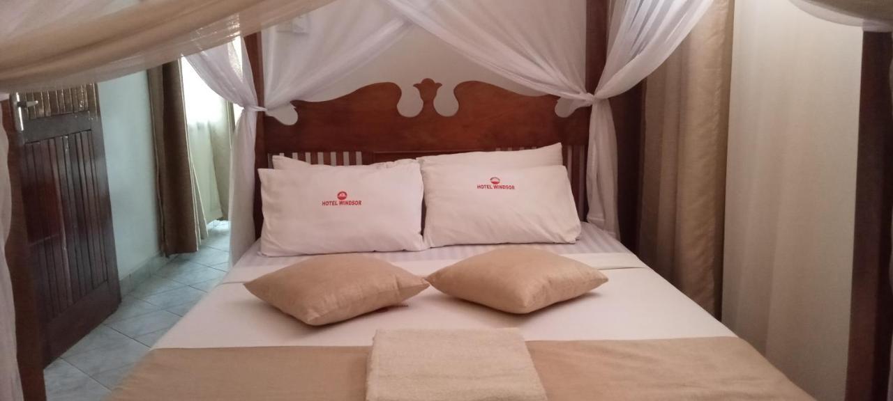 Hotel Windsor-Mombasa Exterior photo